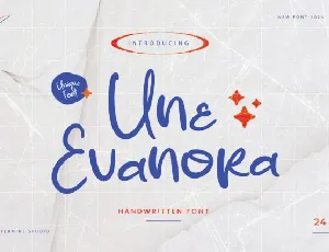 Une Evanora font