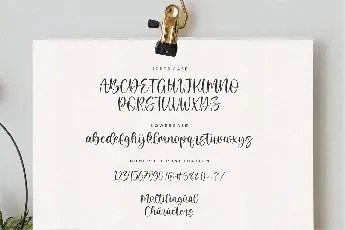 Nathaly font