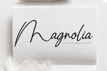 Magnolia Script font