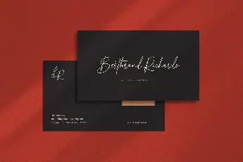 Gradientine Signature font