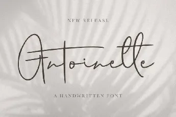 Antoinette font