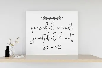 Antoinette font