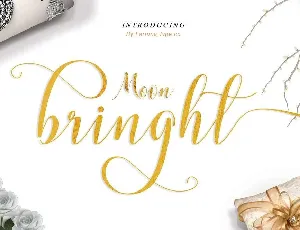 Moonbringht Script Free font