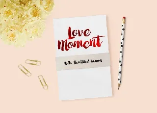 Love Moment font