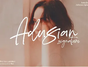 Adusian Signature font