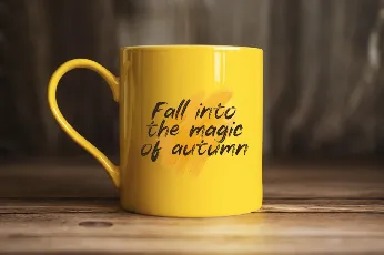 Autumn Brush font