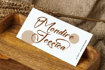 Alodinya Silvestte Script font