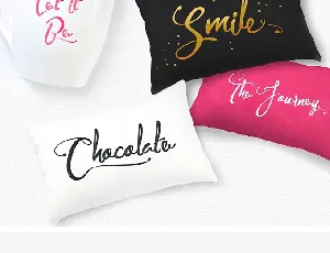 Awesawez Script font