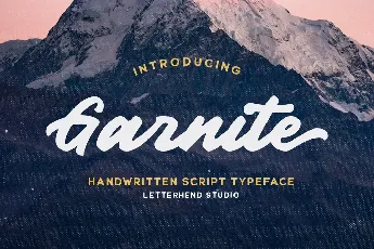 Garnite font