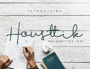 Housttik Personal Use font