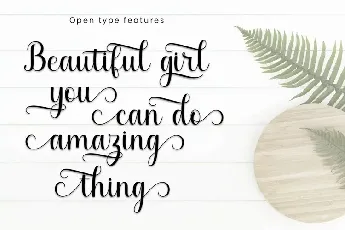 Cherilyn font