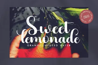 Sweet Monica font