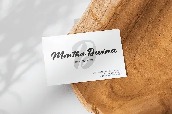 Martha Hayden font