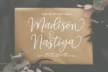 Molisha Script font