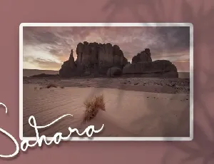 Algeria Script font