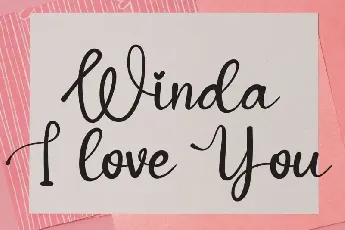 Vanilla Script font