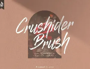 Crushider Brush font