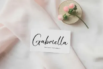 Cutegirls Calligraphy font