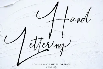 Gallant Signature font