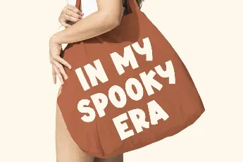 Spooky Mama font