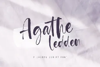 Agathe Ledden Brush font