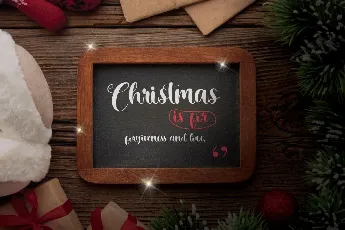 Slack on Christmas Demo font