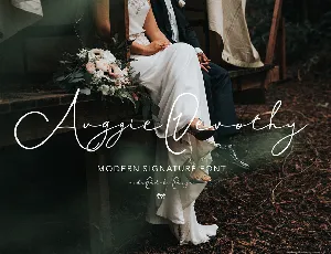 Auggie Devothy Demo font