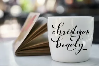 The Christmas Vibe font