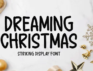 Dreaming Christmas font