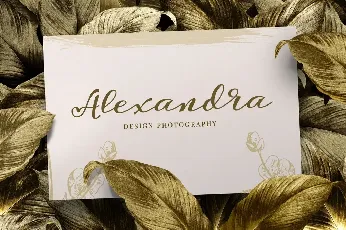 Desintona Script font