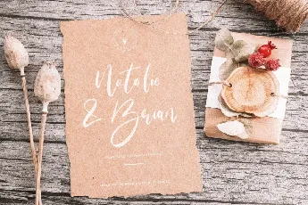 Maria Rose SVG Script font