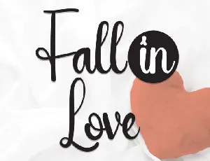 Fall in Love font