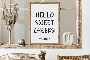 Creamy Baked font