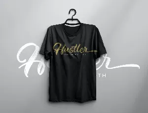 Hustler Brush font