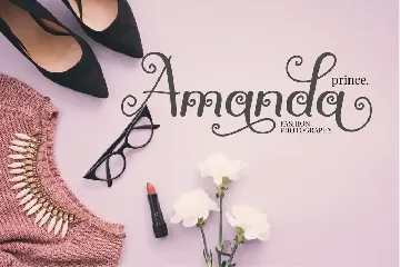 Spirly - Fancy Display Font