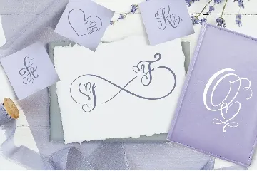 Initial Valentine Font