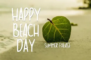 Summer Foliage Font