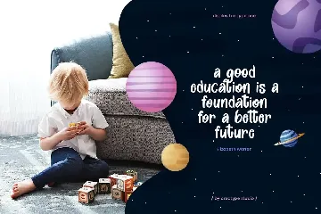 Moonview Display Children Fun font