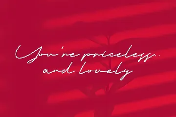 Red Bells Monoline Signature Script Font