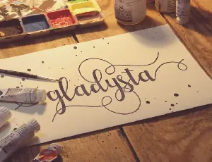 Gladysta Script font