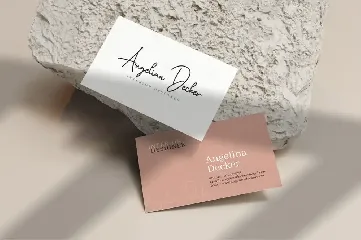 Andina Janelia - Signature Font