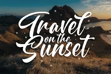 Reglest a Natural Handlettering Font