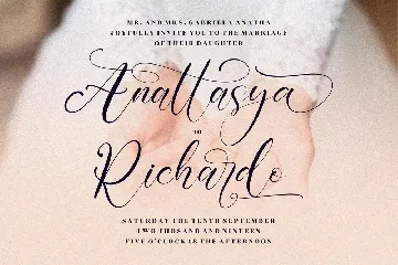 Kalindaty Alintaria Wedding Script font