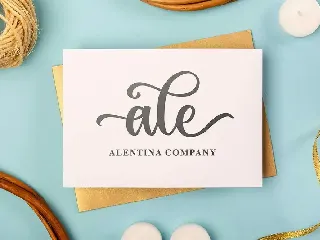 Hello Valentica a Beauty Script Font