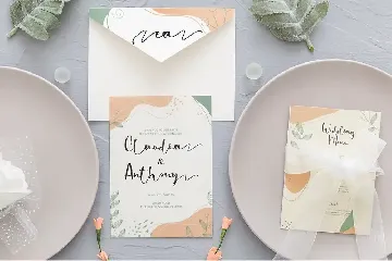 Romantic Blossom font