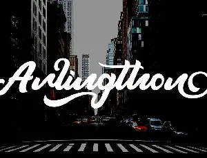 Moonthy Bold Script font