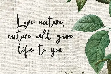 Natural Handwritten font