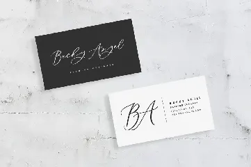 Biancha Script font