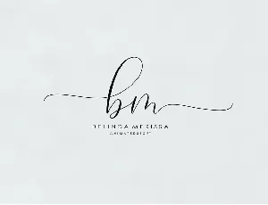 Ambora Script font