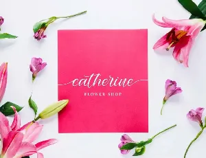 Girly - Lovely Script font